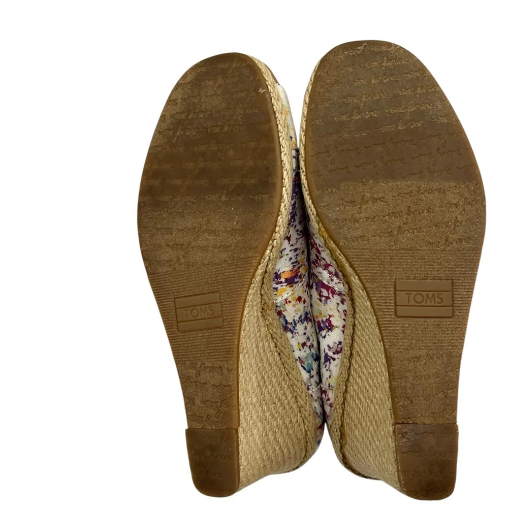 Toms elevate your